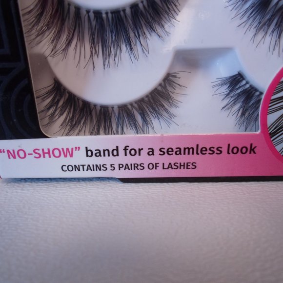 Salon Perfect Demi Wispies 5 Pairs in a box - Picture 3 of 4